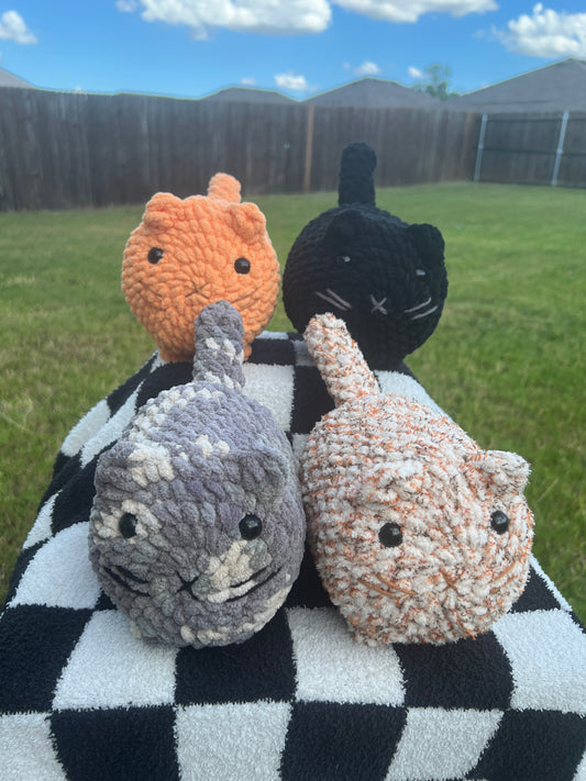 Crochet Loaf Cat