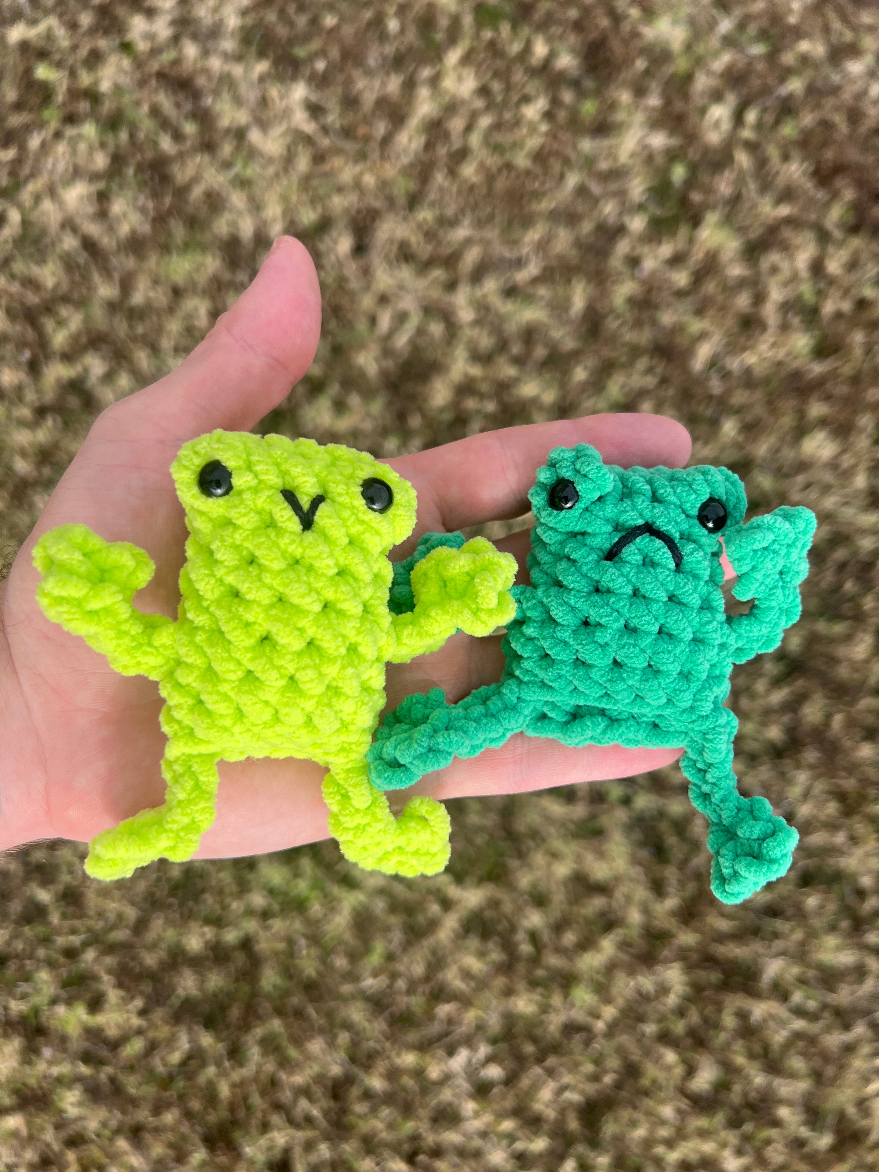 Crochet Mini Leggy Frog – Dopamine Dimension